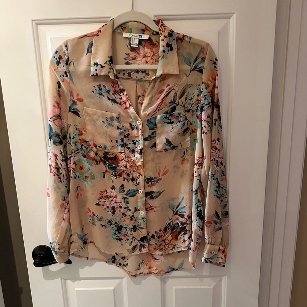 Forever 21 Sheer Floral Button Down Blouse. Size Medium